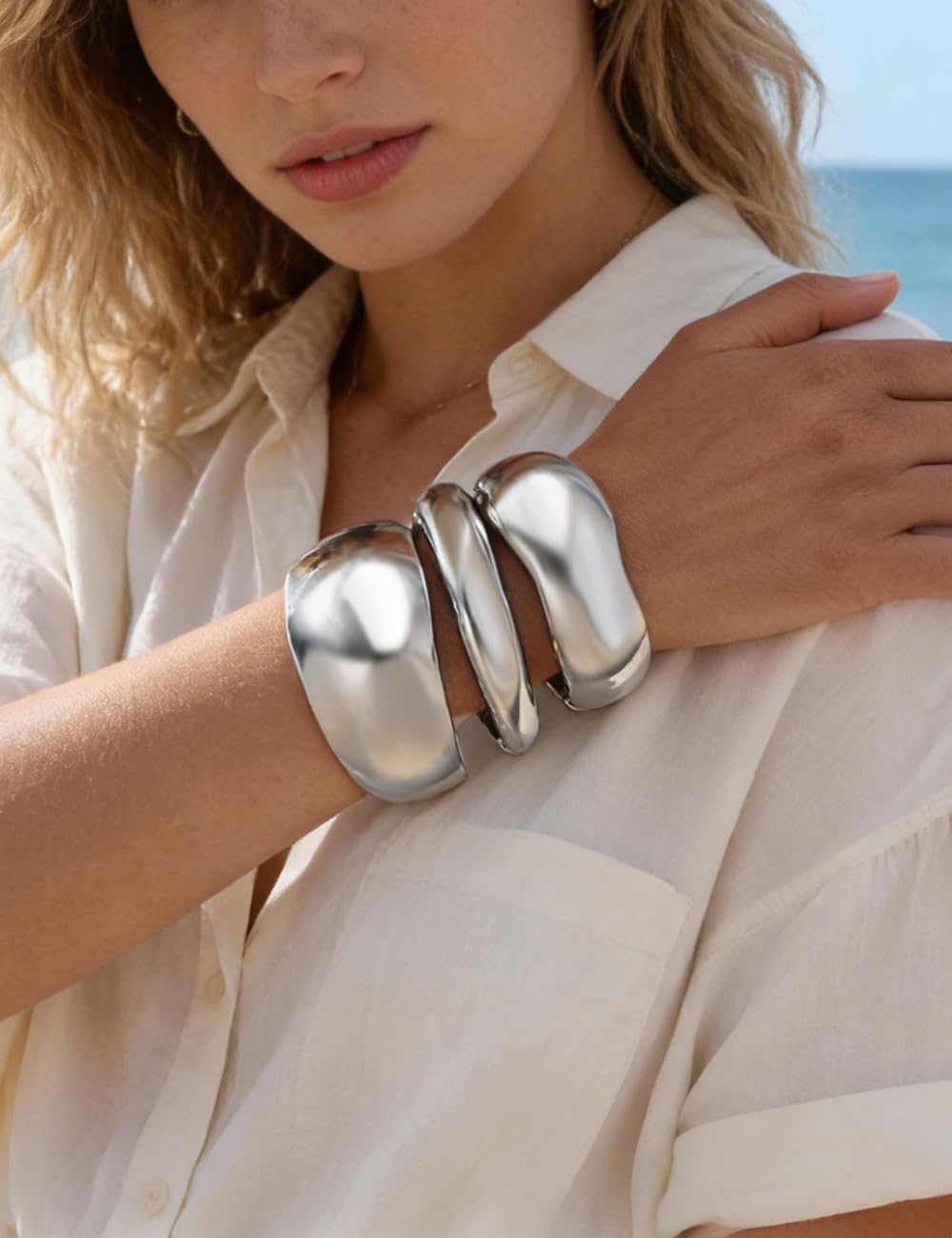 Chunky Gold Bangle Bracelets for Women, Dainty 14k Gold Plated Big Stackable Bangles Set, Trendy Statement Cuff Bracelet Stack Fashion Jewelry Gifts